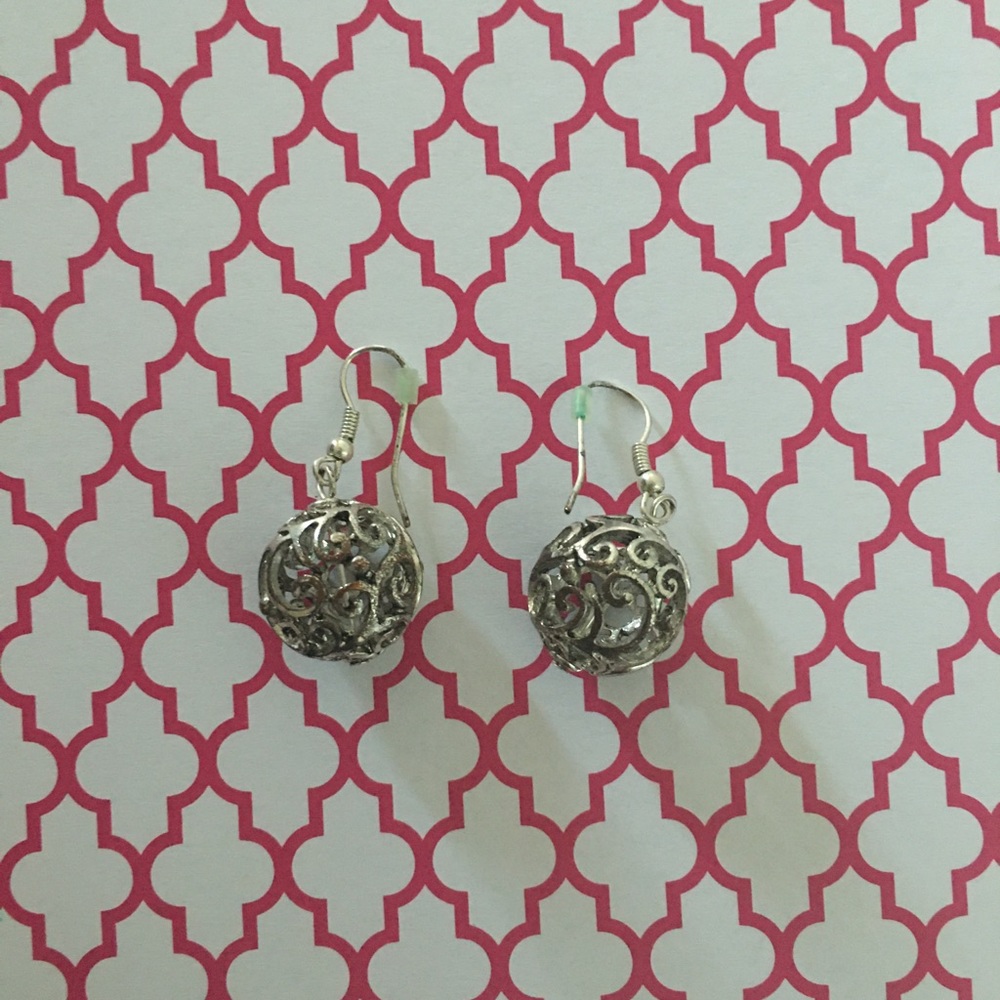 Vintage drop earring